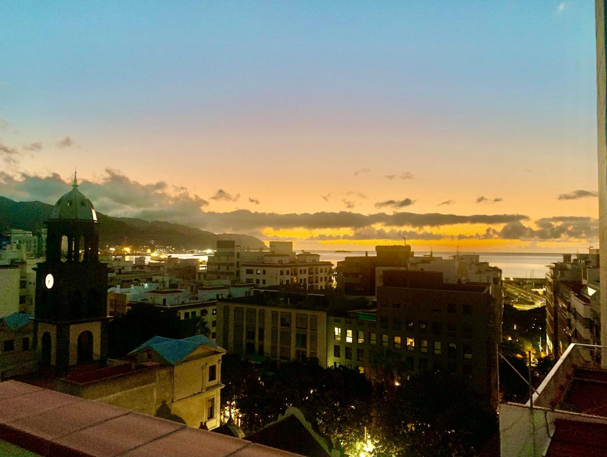 Atico Con Terraza, Vistas Panoramicas Y Parking Apartment Santa Cruz de Tenerife Exterior photo